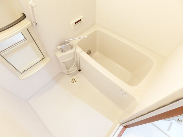 ブリーズ泉ヶ丘の浴室