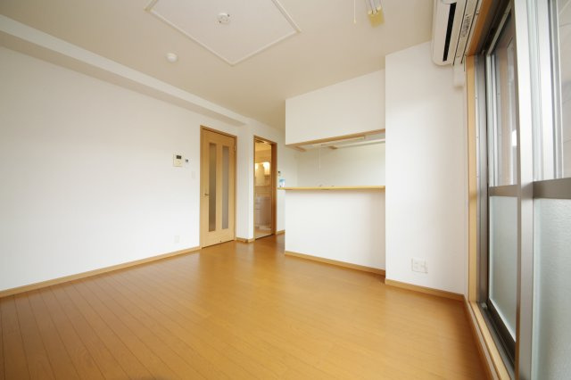 ニュー平地の居間・リビング