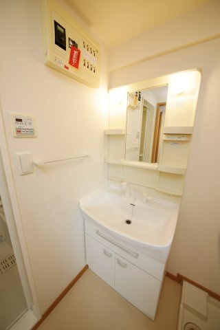 ニュー平地の独立洗面台