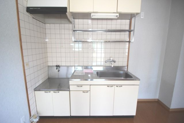 メゾン内藤のキッチン|きれいなキッチンです