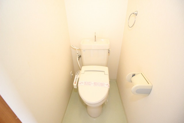 メゾン内藤のトイレ|落ち着いたトイレです