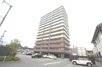 【外観】 | 落ち着いた雰囲気の外観です