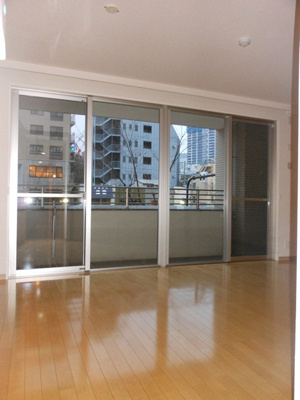 【バルコニー】 | リーガル福島駅前