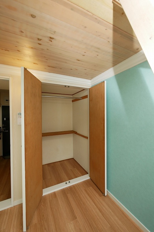 パレス戸坂桜東町の収納|パレス戸坂桜東町　106号