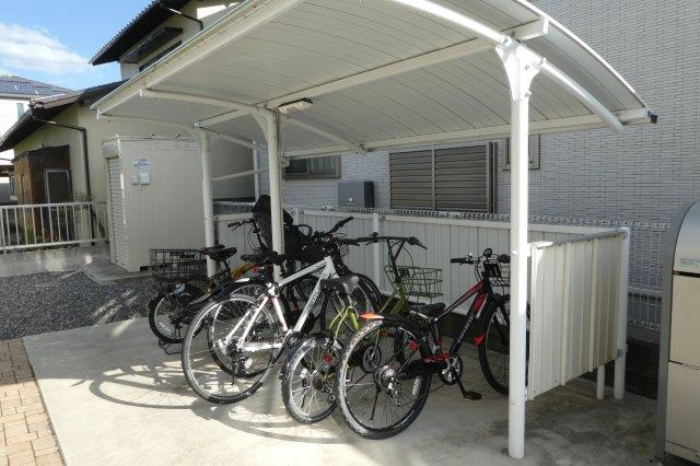 シャーメゾン田園のその他共用部分|自転車置き場