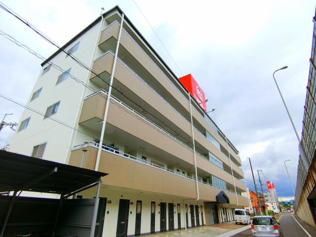 アプティ3番館の外観