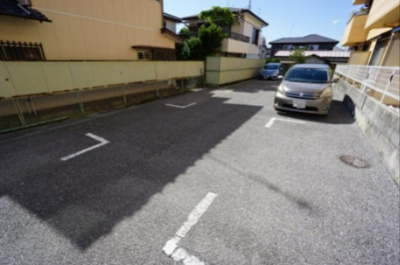 【駐車場】 | メゾンコスモ