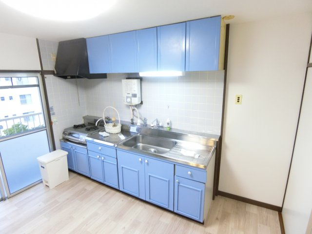 公団狭山住宅26号棟のキッチン