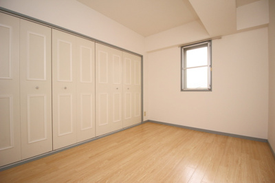 【洋室】 | スクエアコート