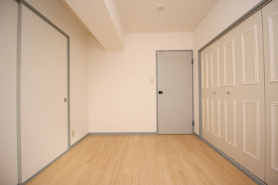 【洋室】 | スクエアコート