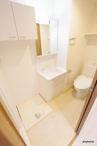 ライブカーサ千林大宮　仲介手数料無料の洗面所