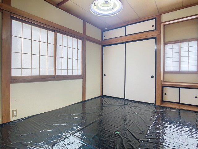 ファミール春日の和室