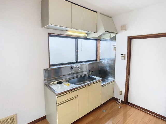 ファミール春日のキッチン