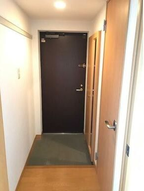 カナル・ジョイン駅西の玄関