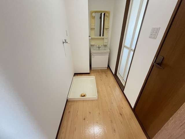 リバーサイド小車5号の内装