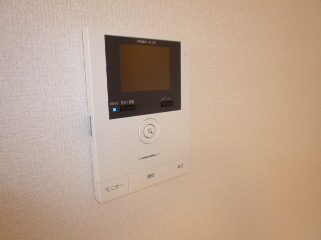Ｄ－ｒｏｏｍ１４１のセキュリティ|TVインターホン