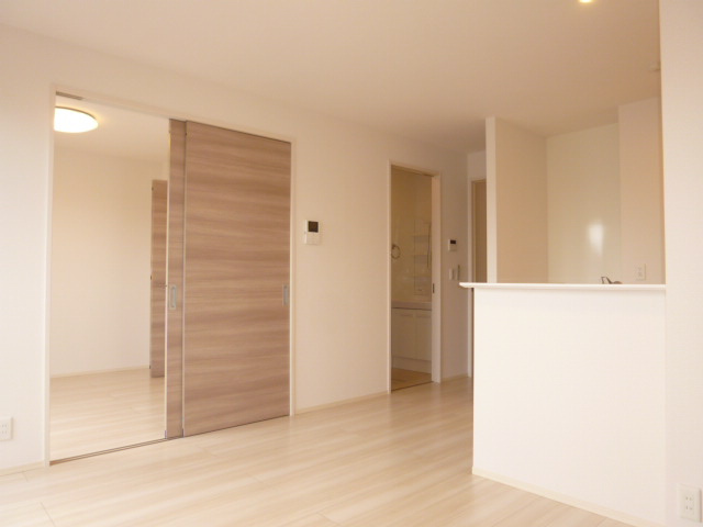 Ｄ－ｒｏｏｍ１４１の居間・リビング