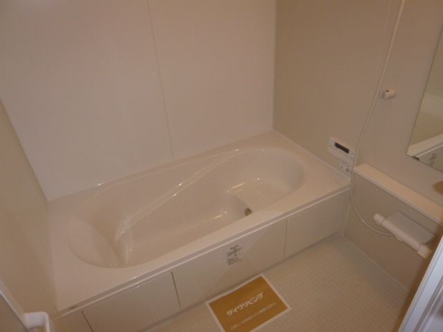 Ｄ－ｒｏｏｍ１４１の浴室