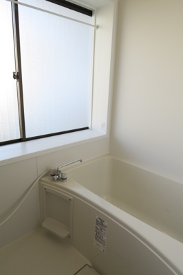 【浴室】 | コーポコスモス | きれいなお風呂です