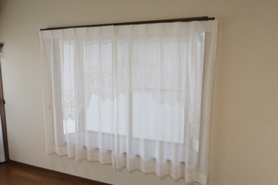 【内装】 | コーポコスモス | レースカーテンがついています