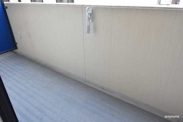 サムティ江坂レガーロ　仲介手数料無料のバルコニー