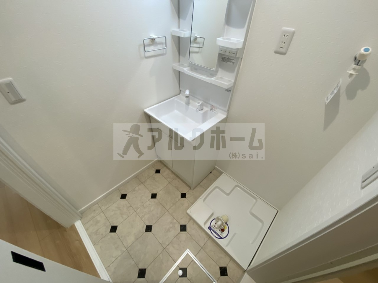 ＥＸハイツ柏原の洗面所|ＥＸハイツ柏原（柏原市大正・ＪＲ柏原駅）　脱衣所