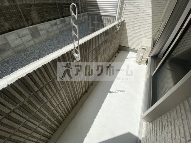 ＥＸハイツ柏原のバルコニー|ＥＸハイツ柏原（柏原市大正・ＪＲ柏原駅）　バルコニー