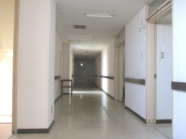 二タ子貸店舗（1階、2階）のロビー