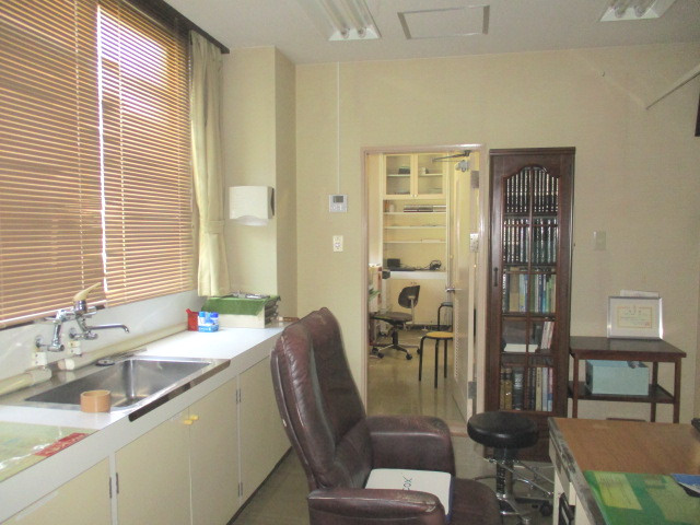 二タ子貸店舗（1階、2階）の内装