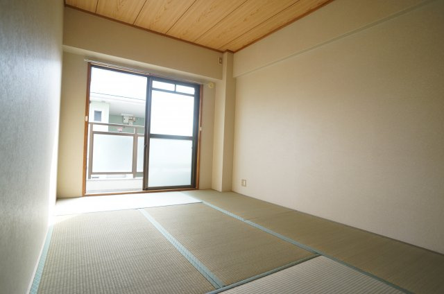 ガーデンハイツ山本の和室|参考、同建物・同間取りの号室