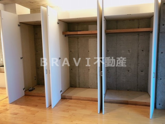 アーデンタワー南堀江　BRAVI不動産の収納|【アーデンタワー南堀江】収納のためのスペースです