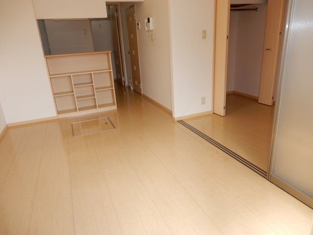 シャルム3の居間・リビング
