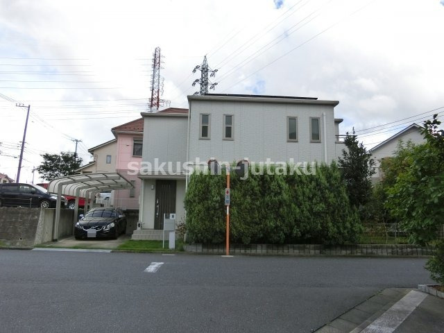 村上南４丁目　中古戸建　２０１１年建築の外観|村上南４丁目　中古戸建　トヨタホーム施工の注文住宅　軽量鉄骨造　南西角地（６m公道×６ｍ公道）