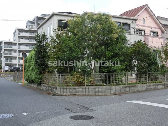 村上南４丁目　中古戸建　２０１１年建築の外観