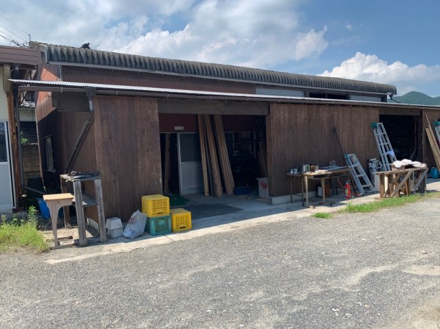 西条市旦之上工場【1,300】371.05坪　89.7坪