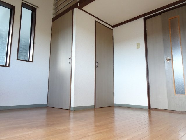 ビレッジK２の収納