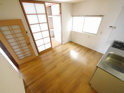 【居間・リビング】 | 谷上貸家