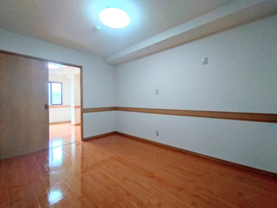 【洋室】 | Ｙコート