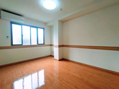 【洋室】 | Ｙコート