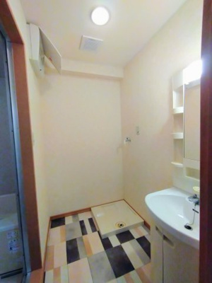 【洗面所】 | Ｙコート