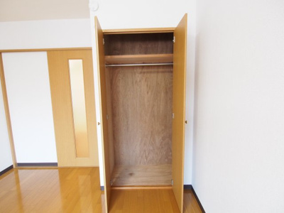 【収納】 | 新町ソレーユⅡ | 参考写真　同物件の他のお部屋の写真です
