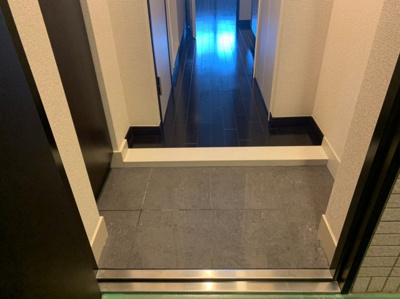 【玄関】 | トーシンフェニックス吉祥寺クアトロ