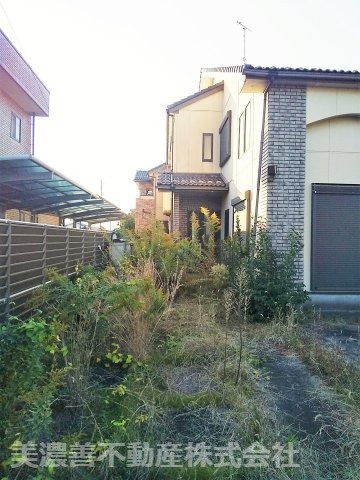 ５３８２６　岐阜市長良中古戸建ての外観