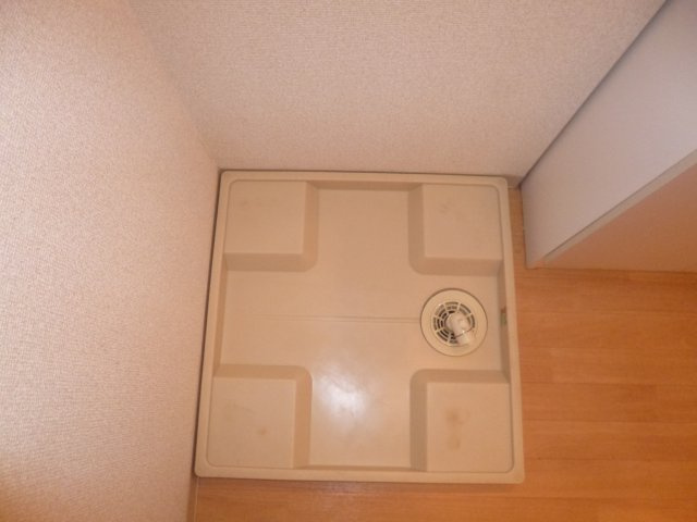 ユウハイツの内装|室内洗濯機置場