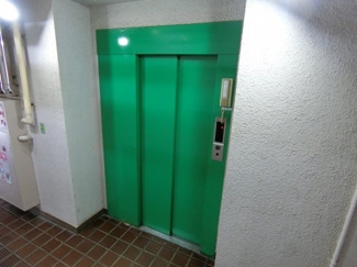 【その他共用部分】 | エレベーターを完備したマンション♪