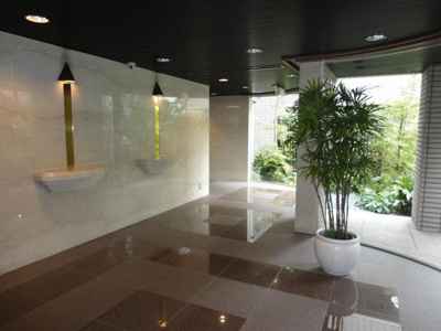 【エントランス】 | グランエクレール市ヶ谷