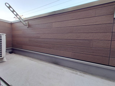 【バルコニー】 | AQUE16 | 洗濯物がたっぷり干せます