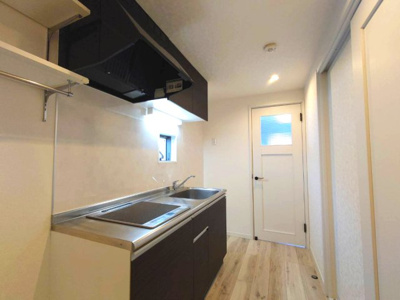 【キッチン】 | AQUE16 | 2口IHクッキングヒーター付きです