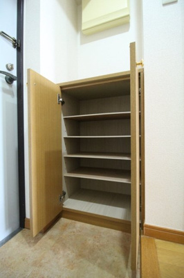 【収納】 | ＯＬＩＯ東神田 | 靴入