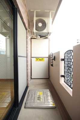 【バルコニー】 | ＯＬＩＯ東神田